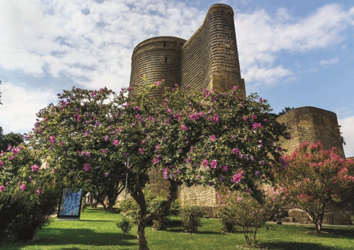 Bakü'ye birde bu karelerle bakın