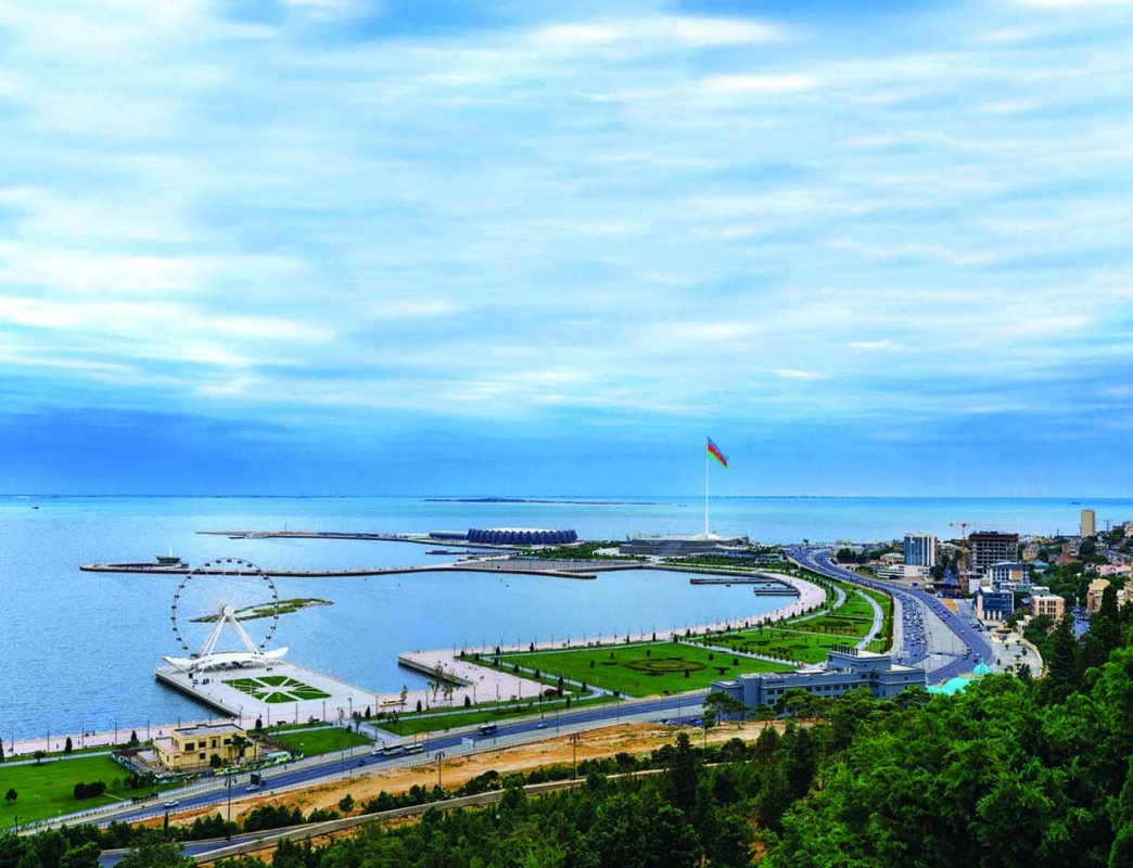 Bakü'ye birde bu karelerle bakın